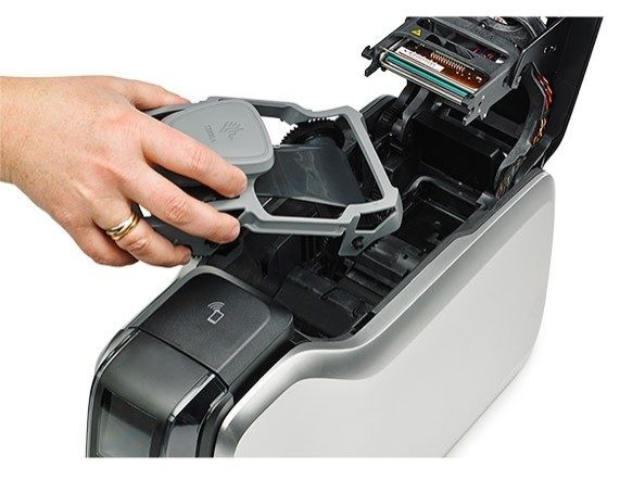 Принтер пластиковых карт Zebra ZC300, 300 dpi, Ethernet, USB ZC31-000C000EM00