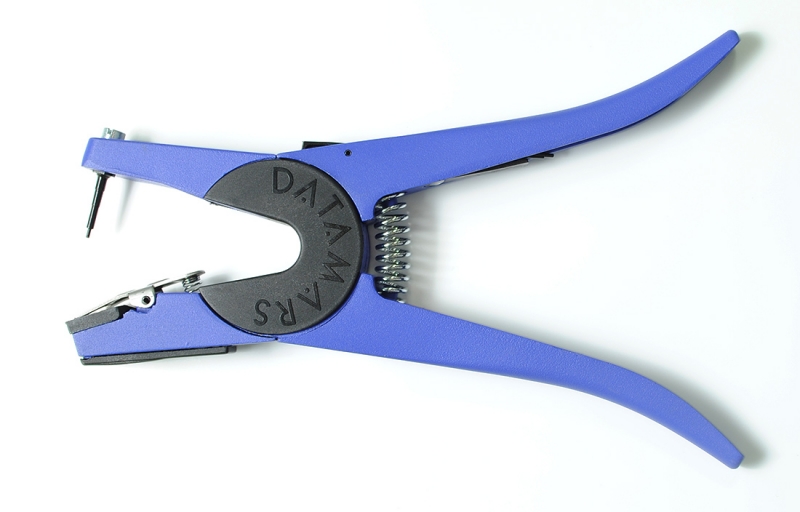 Аппликатор ушных меток