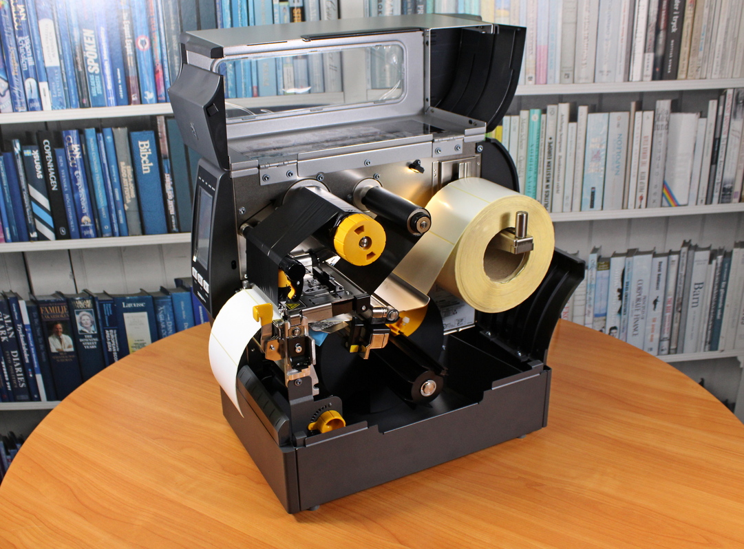 RFID принтер этикеток Zebra ZT411, 203 dpi, Bluetooth, Ethernet, USB, RS-232 ZT41142-T5E00C0Z